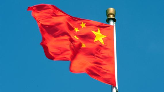 如果你发信息给你喜欢的男生，虽然他会回你的信息。但是他回你的信息感觉有点慢还是不想回或者很忙呢？游戏画面