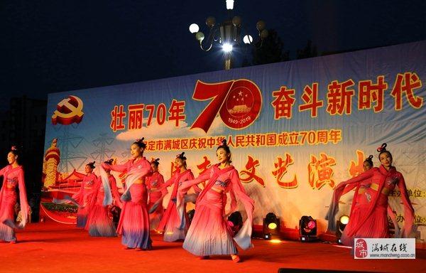 彩丽公主日常装扮